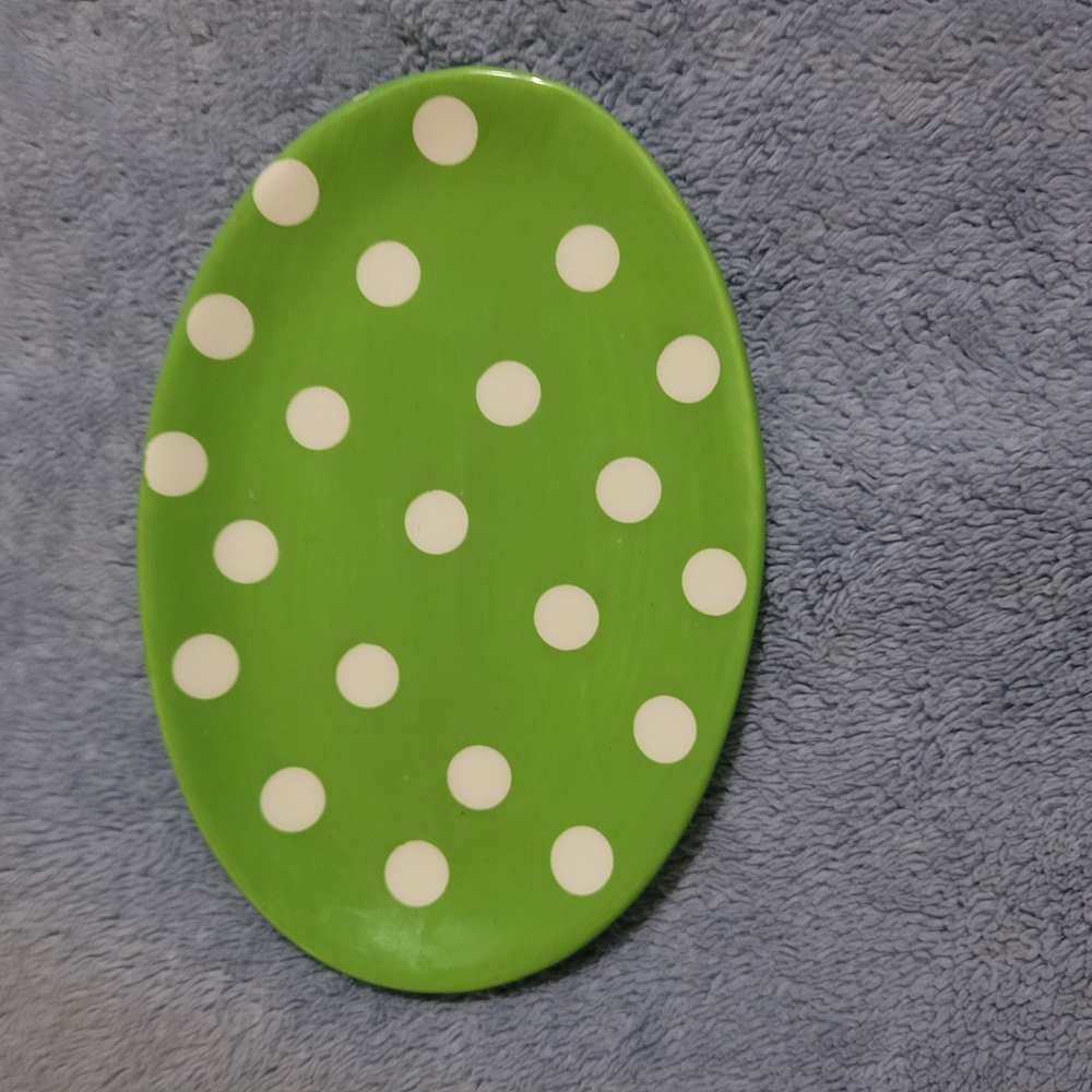 Green and White Vanity Tray for Bath